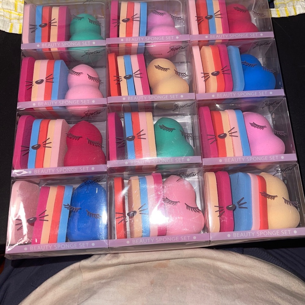Superstar 6-piece Makeup Sponge Blenders Assorted Colors